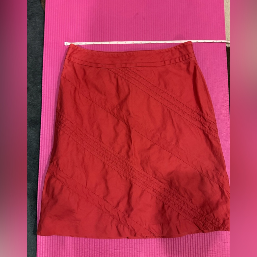 Ann Taylor Vibrant tomato Red denim cotton blend skirt size 10